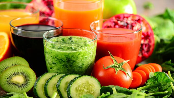 Bebidas de frutas y verduras en la dieta para beber
